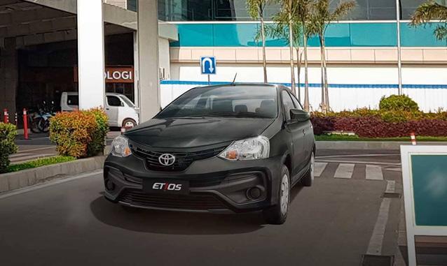 ¿Cuál es el precio del Toyota Etios 2023?