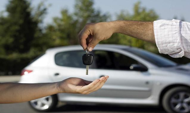 Conoce las ventajas de alquilar autos vs financiamiento de autos