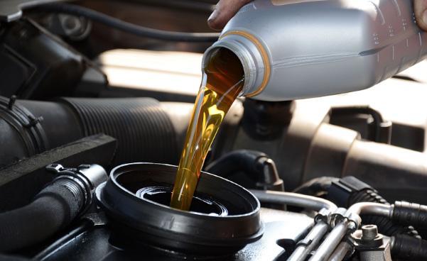 Aprende a cambiar el aceite a tu Chevrolet Joy