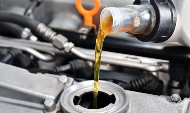 Los 5 principales beneficios de hacer el cambio de aceite del motor